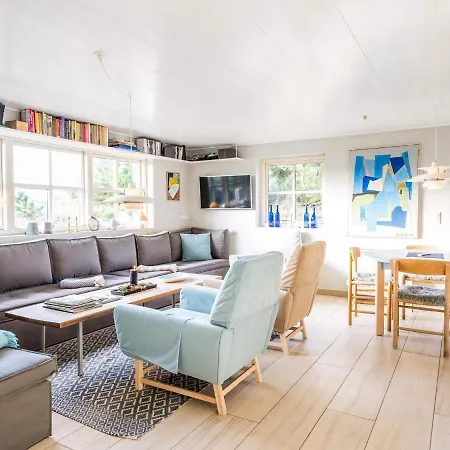 Holiday home 6 Person In Henne Henne Strand